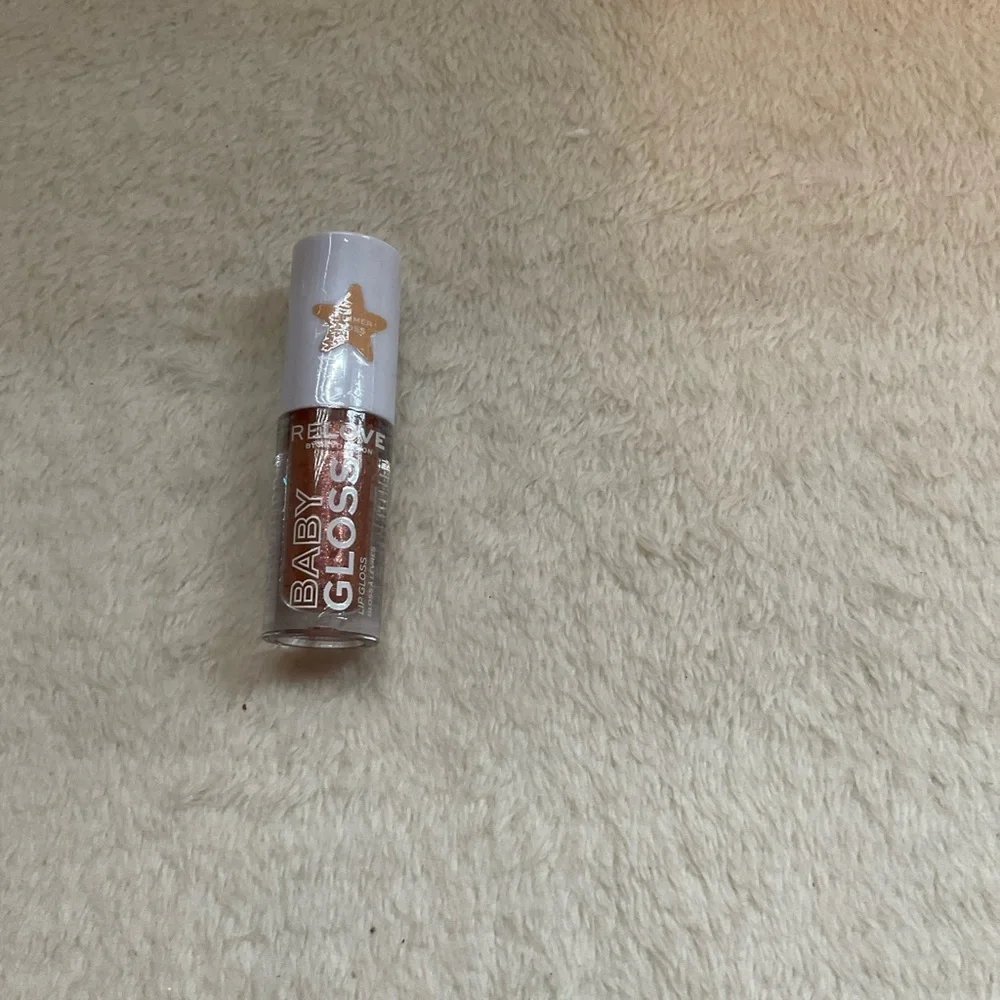 Relove Baby Gloss Shimmer Lip Gloss - Copper Brown